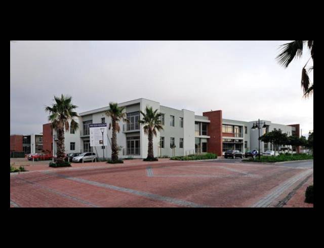 245M² OFFICE TO LET IN CENTURY CITY